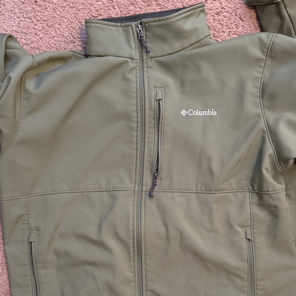 Columbia Sage Green Softshell Jacket